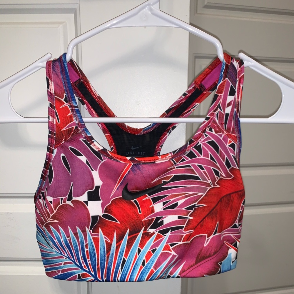 Nike Pro Women’s Sports Bra